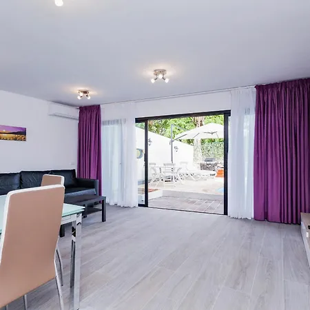 House In Amarilla Golf! Holiday home
